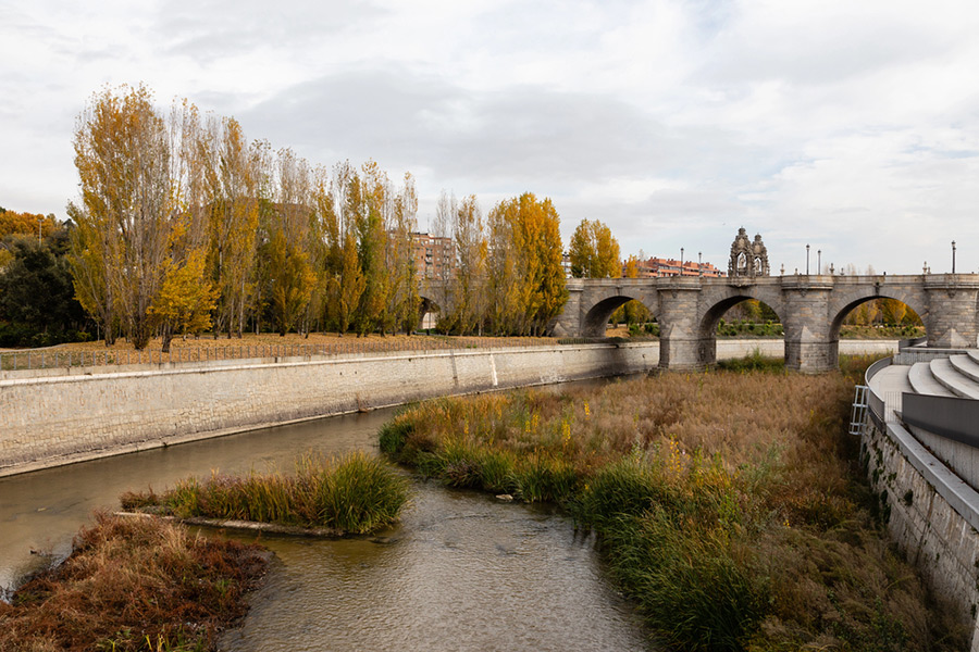 Madrid Río. Depositphotos