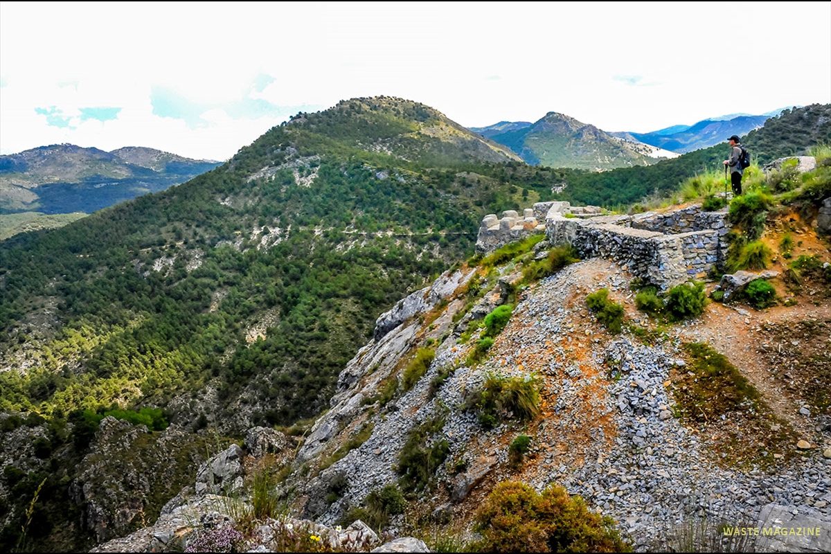 cerro-maullo-trincheras-02