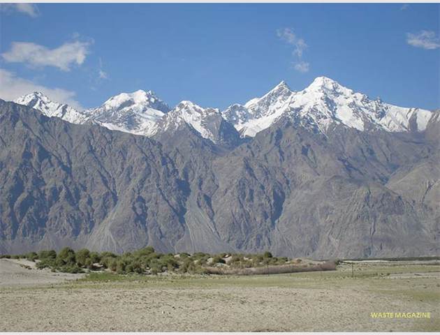 18-Nubra-valley-karakorum-range