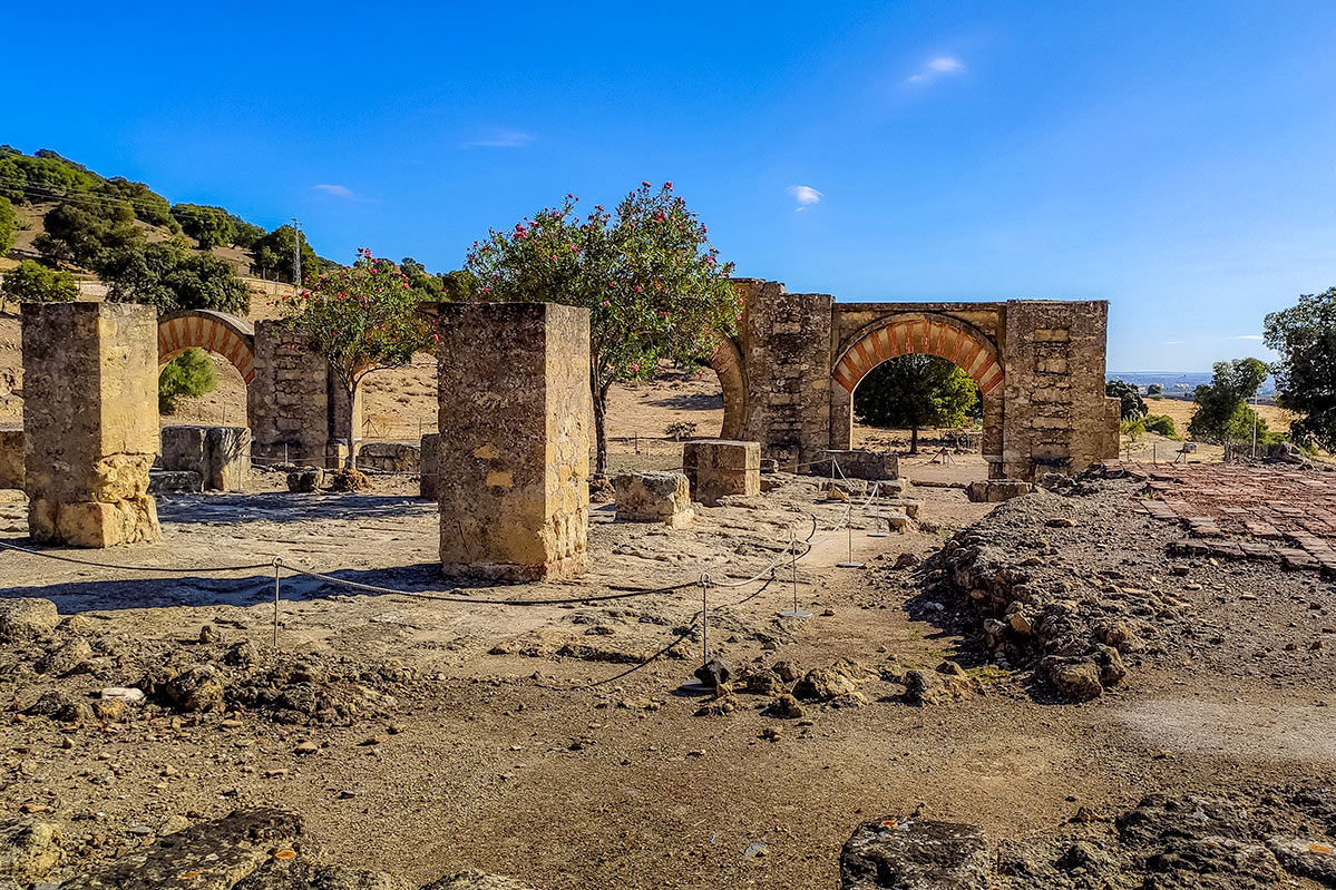 medinaazahara13
