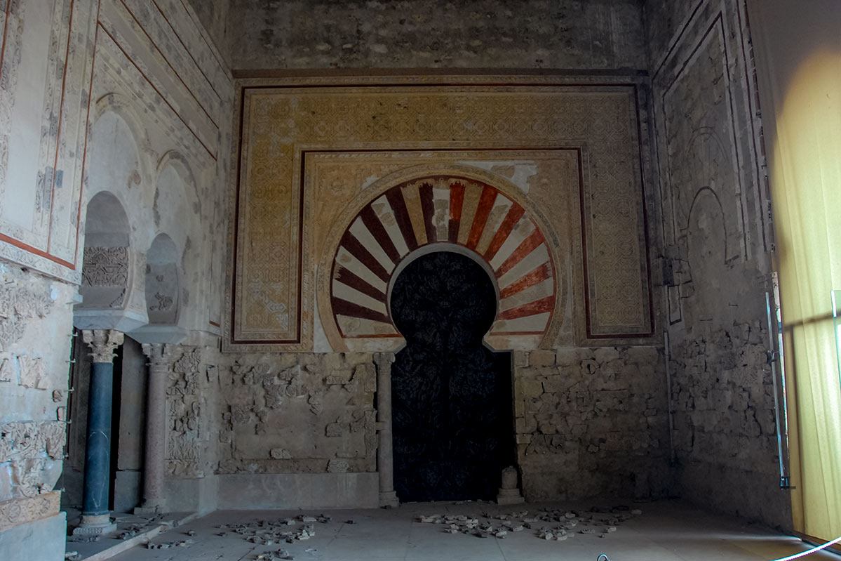 medinaazahara20