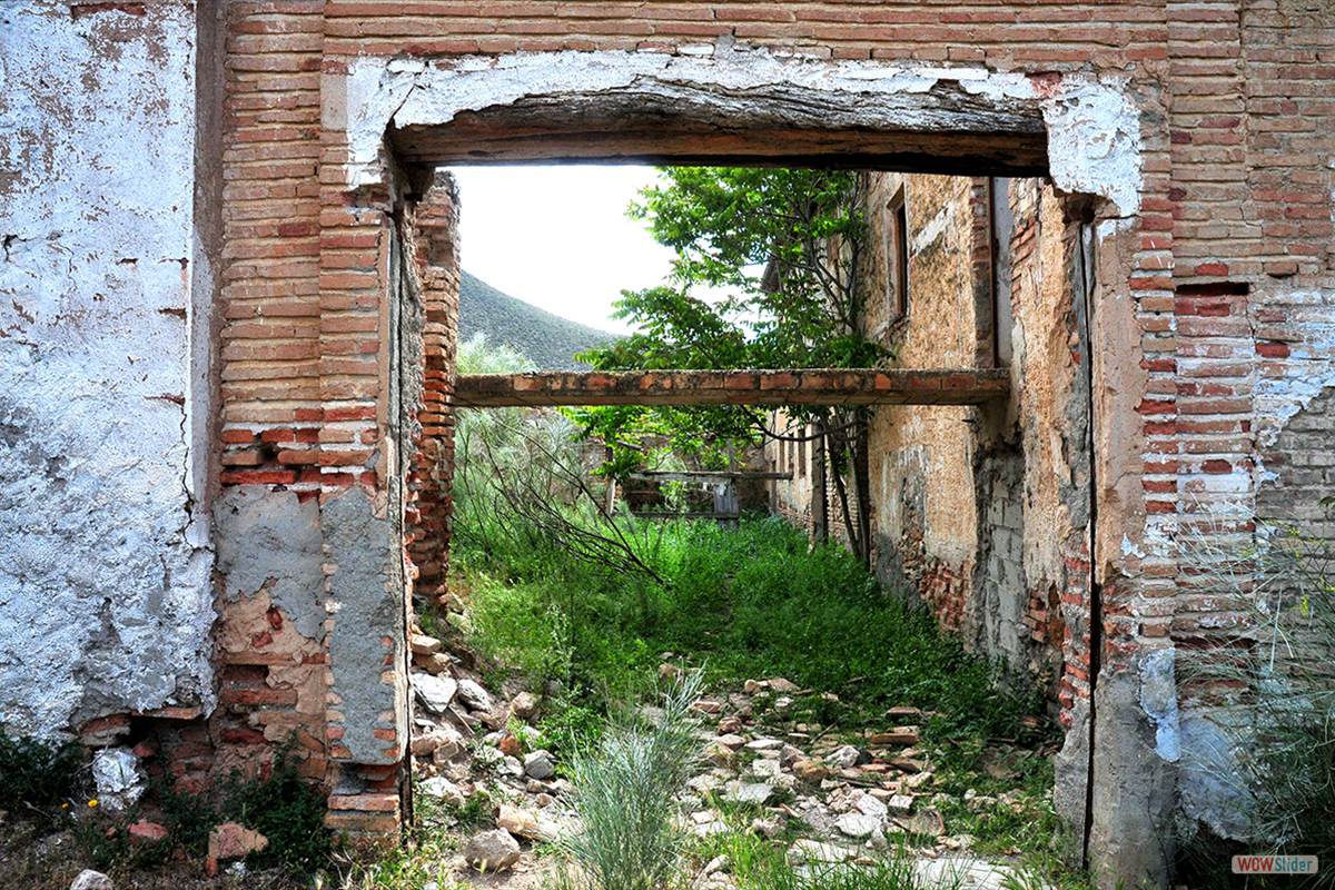 Tablate, poblado abandonado # Fotos: J. E. Gómez y Merche S. Calle / Waste