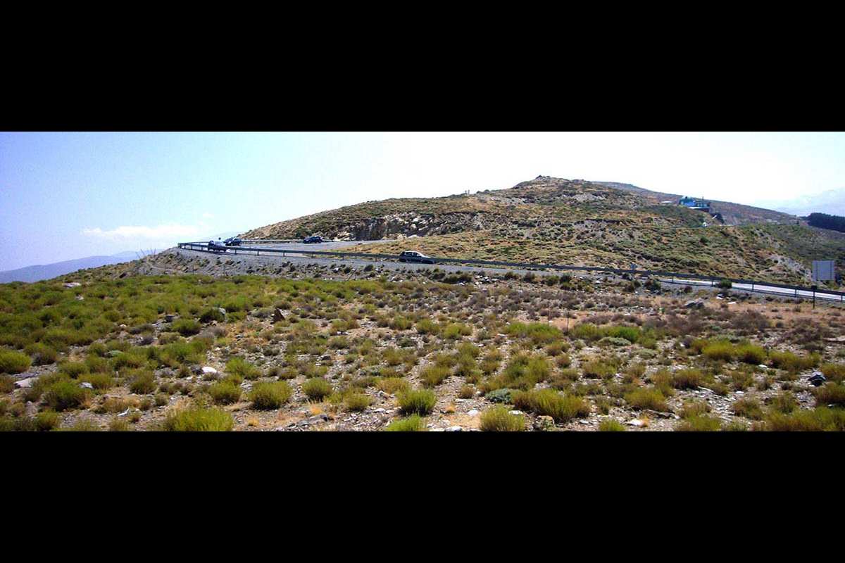Posición del Sabinar en la antigua carretera de Sierra Nevada